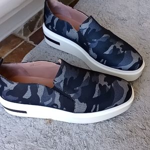 Women's shoes size 10 m